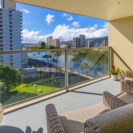 شقة Beautifully Upgraded Studio Close To Waikiki Beach هونولولو المظهر الخارجي الصورة