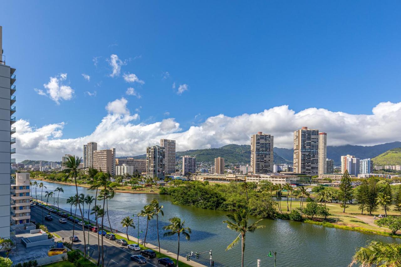 شقة Beautifully Upgraded Studio Close To Waikiki Beach هونولولو المظهر الخارجي الصورة