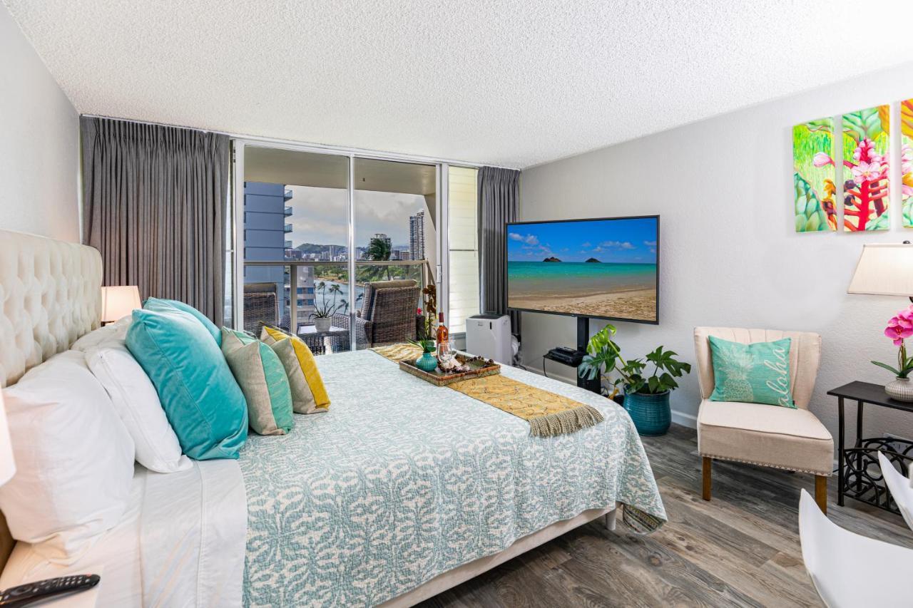 شقة Beautifully Upgraded Studio Close To Waikiki Beach هونولولو المظهر الخارجي الصورة