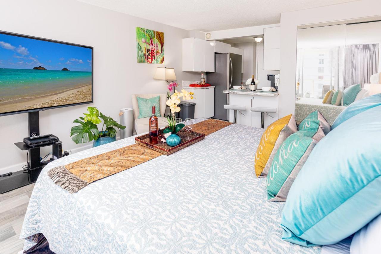 شقة Beautifully Upgraded Studio Close To Waikiki Beach هونولولو المظهر الخارجي الصورة